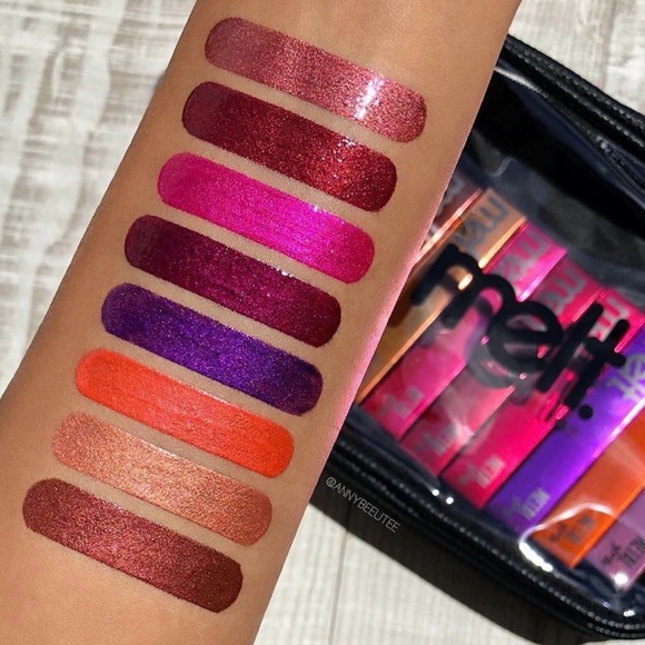 Melt Cosmetics "Deviant" lip gloss - Picture 10 of 10